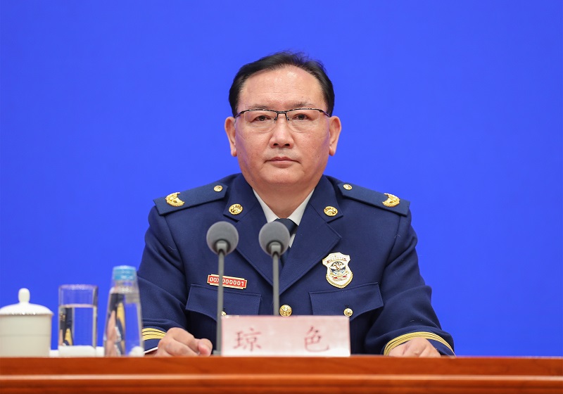 反复大骚逼视频网站操个骚逼而指教应急部党组成员、消防救援局局长琼色出席新闻发布会